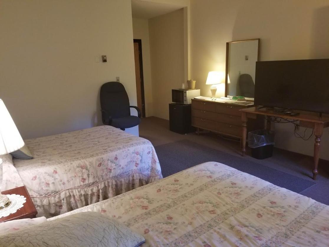 Kancamagus Swift River Inn Albany Oda fotoğraf