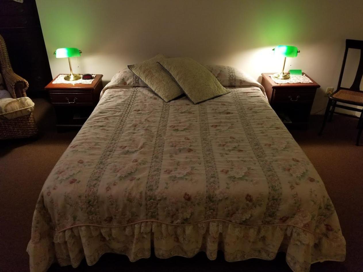 Kancamagus Swift River Inn Albany Oda fotoğraf